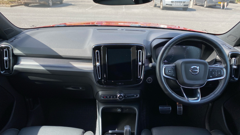 Volvo Xc40 1.5 T3 [163] R DESIGN 5dr Geartronic Petrol Estate
